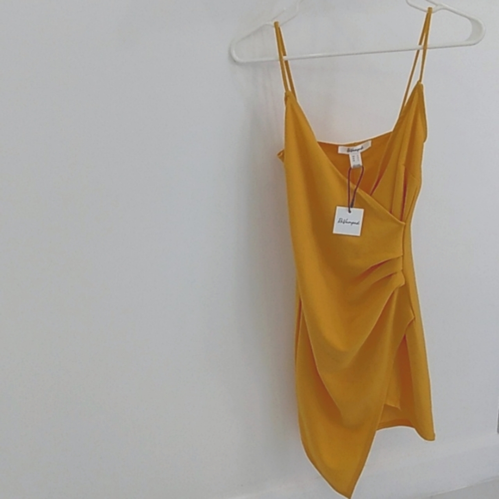 Sunshine dress NWT
